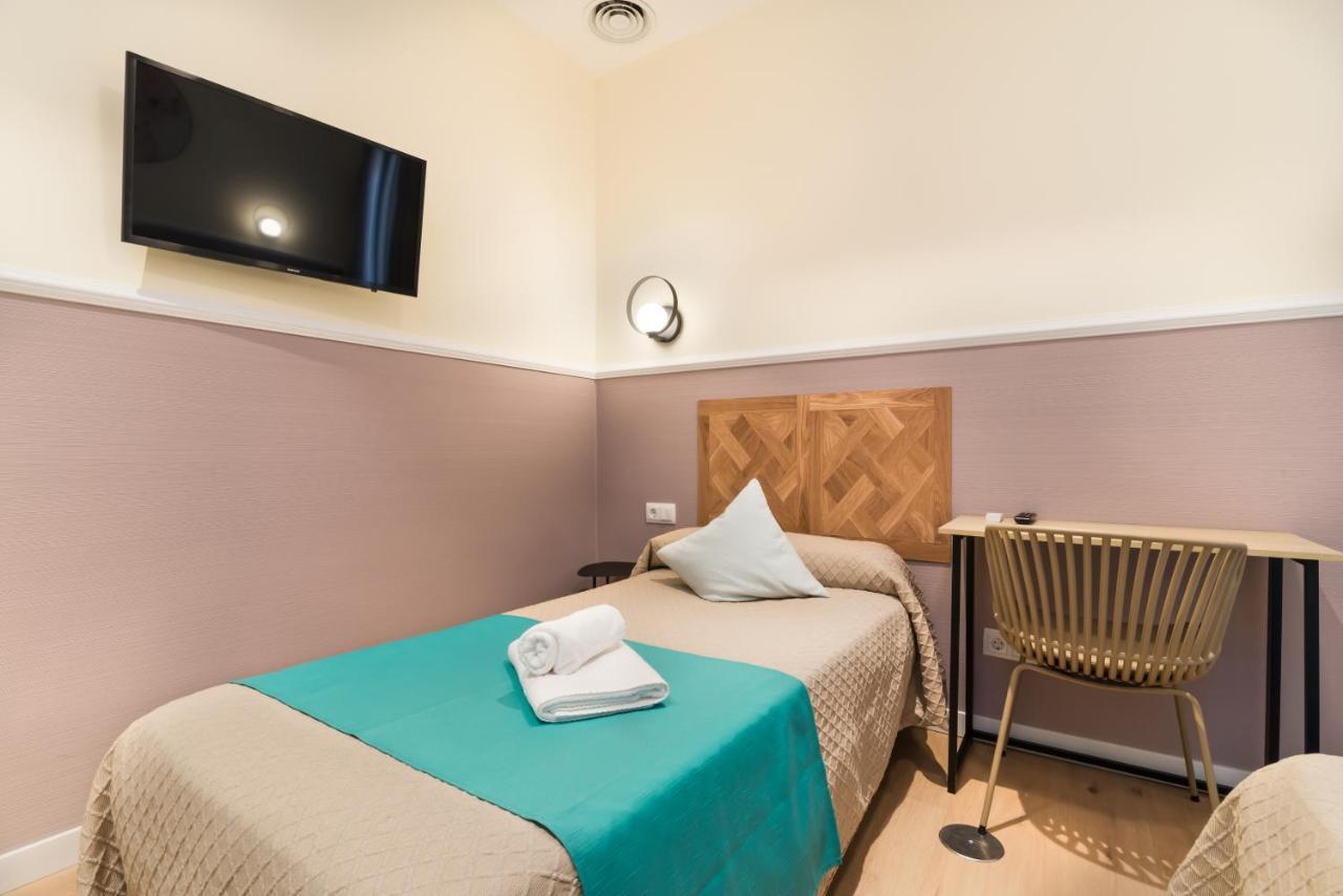 Hostal Evoke מדריד מראה חיצוני תמונה