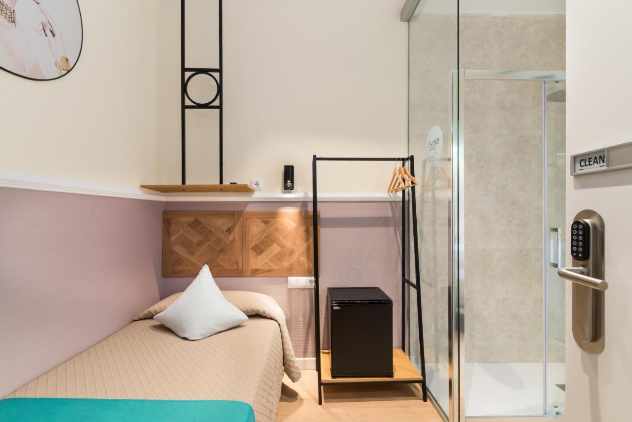 Hostal Evoke מדריד מראה חיצוני תמונה